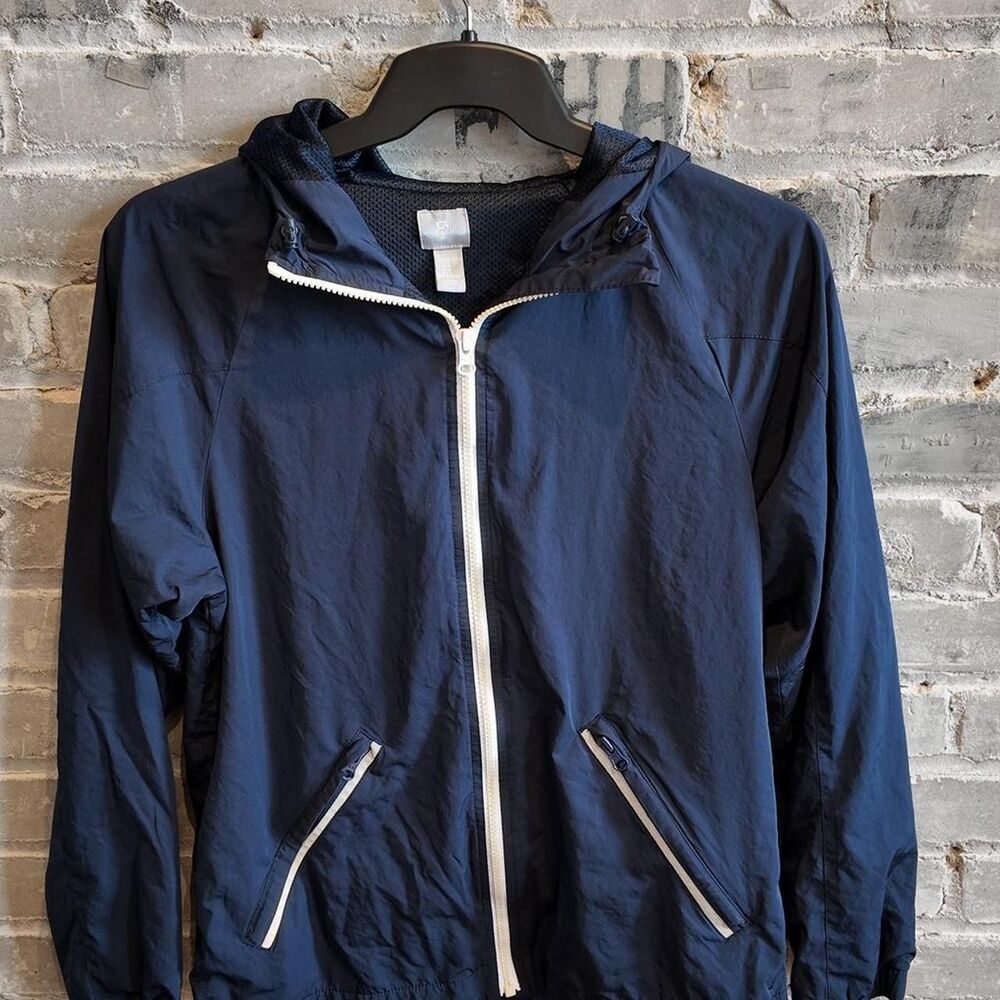 Gap Fit Navy Blue Windbreaker Jacket Size: M